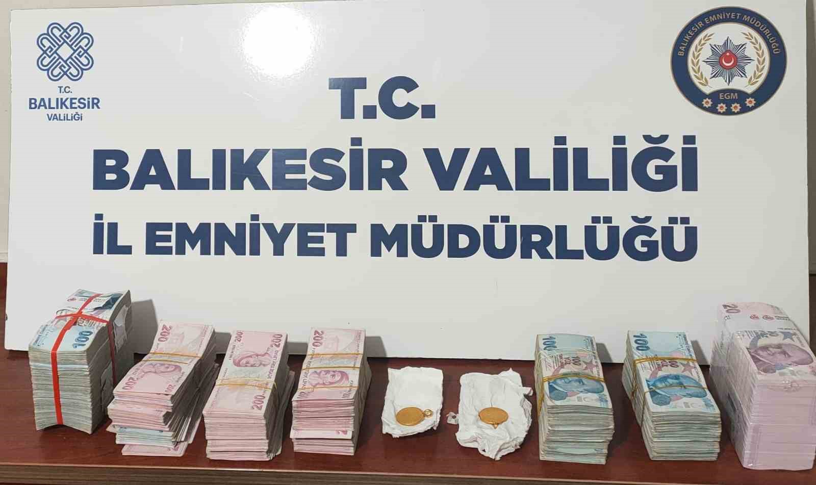 bandirmada sahte altin vurgunu 217 bin tllik dolandiricilik 0 d227aBXf