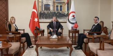 barbie-kaymakam-vali-yardimcisi-oldu-uWWIq7Hg.jpg