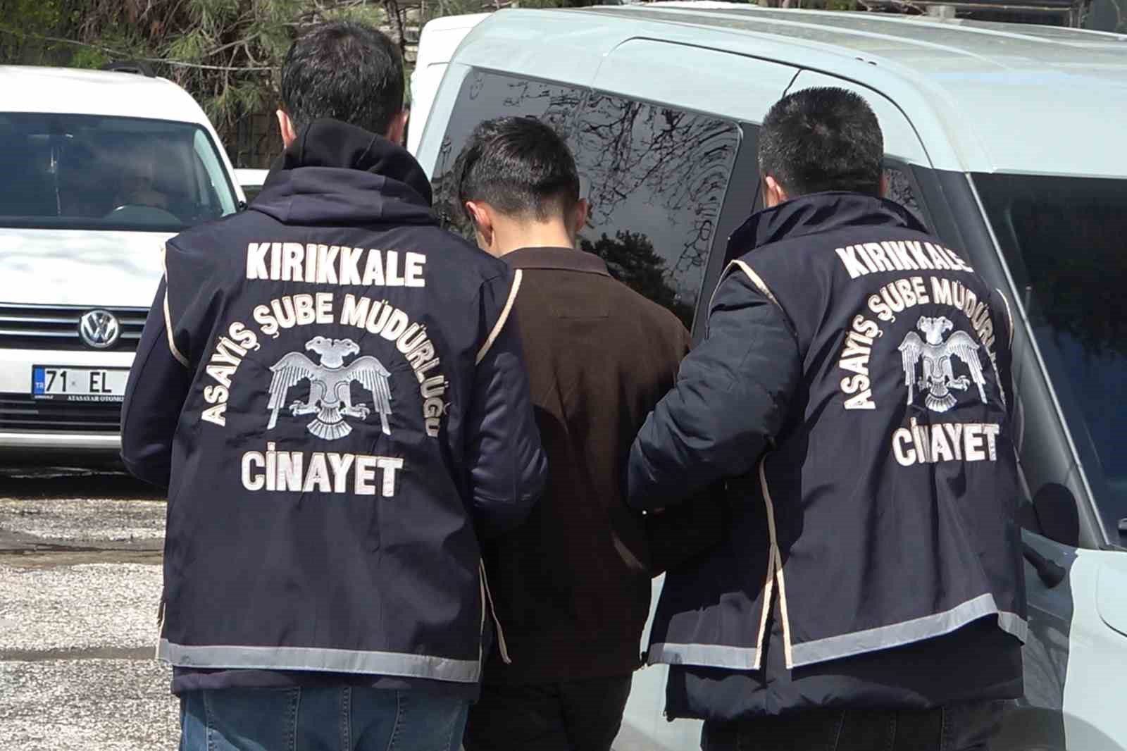 bardagi tasiran son damla motosiklet oldu babalarini canice olduren iki kardes adliyeye sevk edildi jpXJDOC6