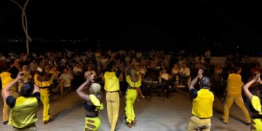 bardakci-koyunda-tatil-konser-ve-dans-sovlariyla-renklendi-ftJmXOqq.jpg
