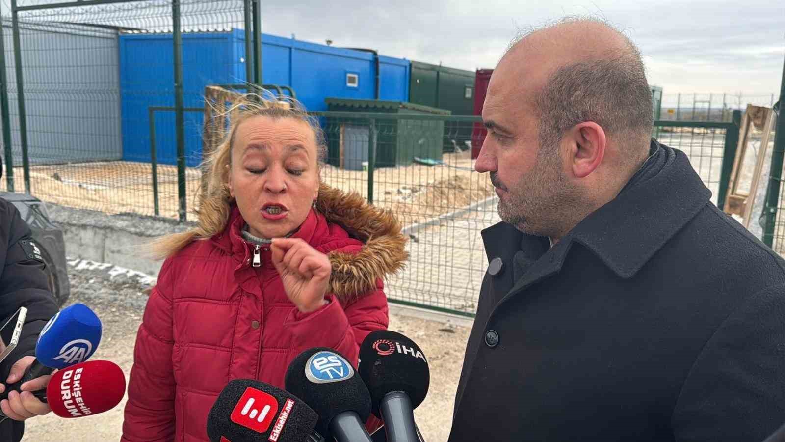 barinakta ac ve susuz birakilan kopeklerin birbirini parcaladigi iddiasi 5 wSePbCcf