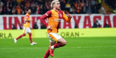 baris-alper-yilmaz-galatasarayda-2-kez-dalya-dedi-dJVemPv5.jpg