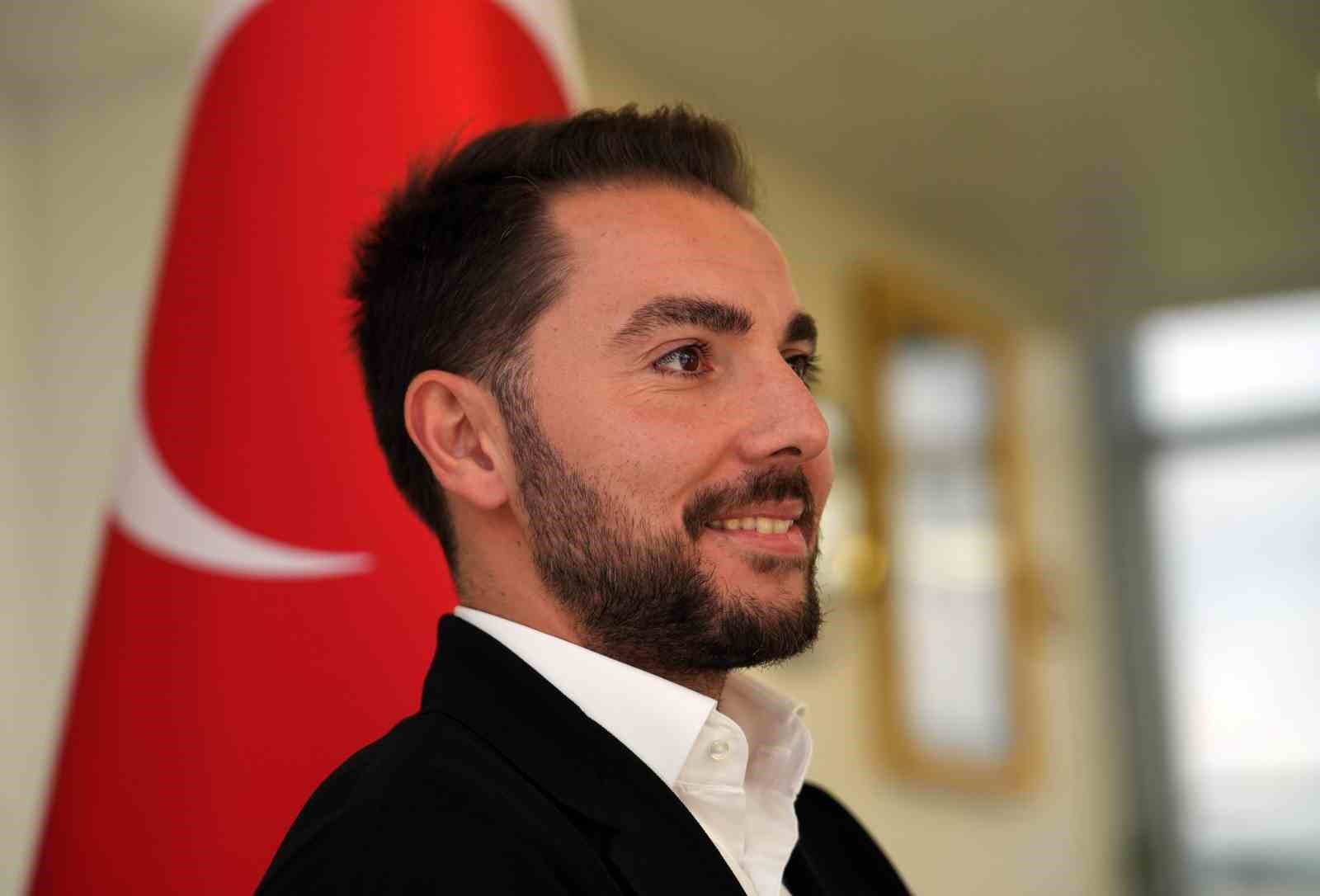 baris kanbak ulkemizde genclere sans verebilmek bazen cesaret istiyor 2 jPlLDrUp