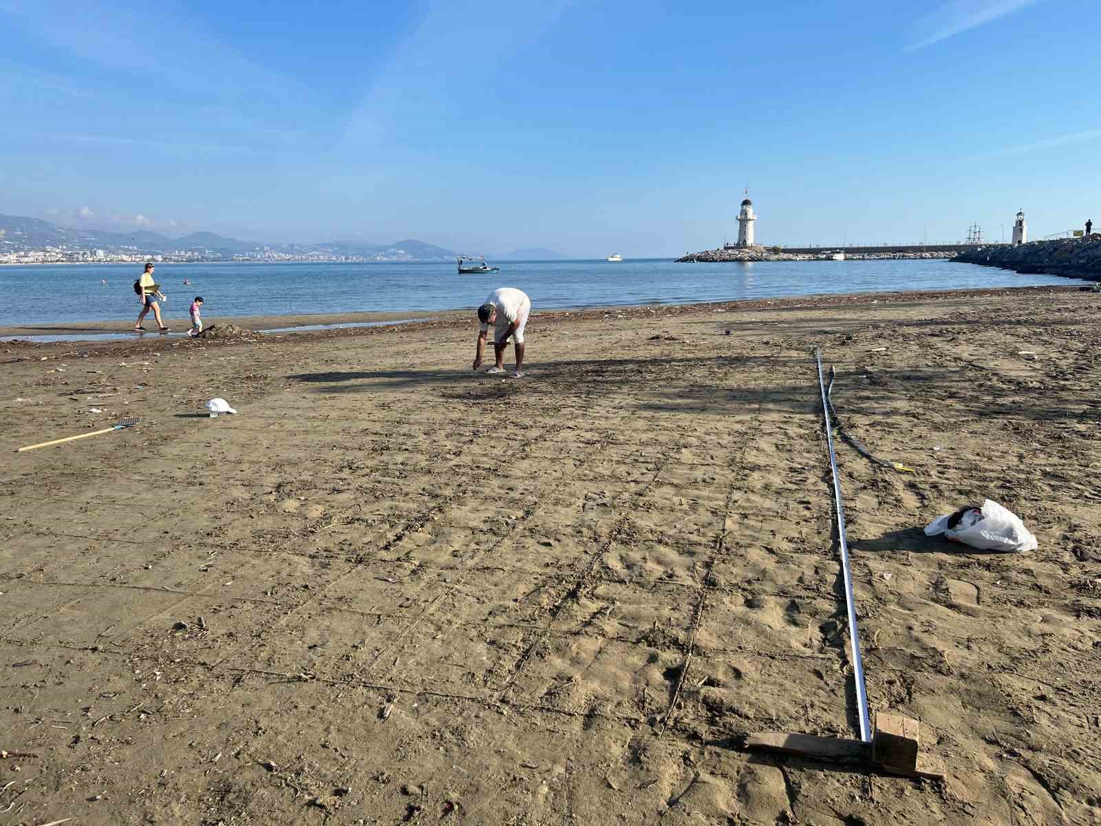baris manconun resmini tirmikla alanya sahillerine isledi 3 HQsL6PBn