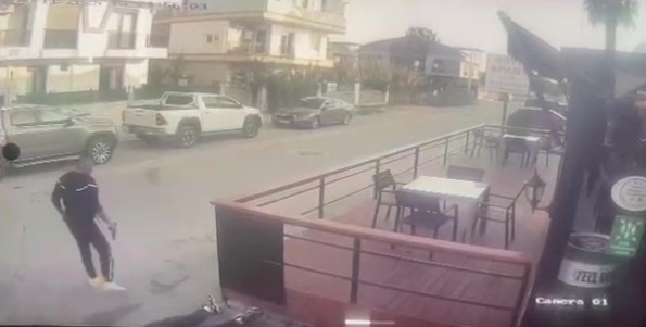 barismak icin bulustugu kuzenini oldurmustu kamera goruntuleri ortaya cikti 2 SDMUWOmB