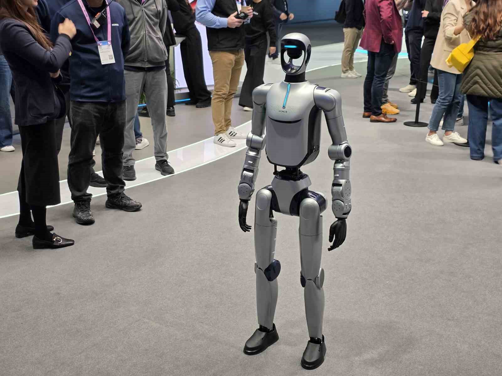 barselonada yapay zekali metal yaka sahaya iniyor 1 ZtC2iq2s