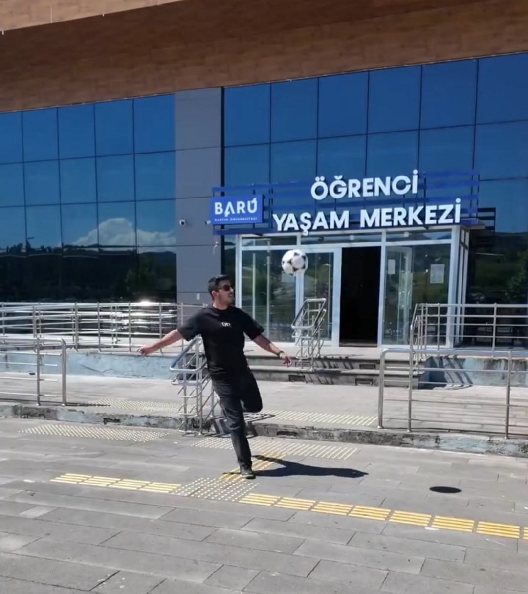 Bartın Üniversitesinden A Milli Takım’a destek videosu 4 bartin universitesinden a milli takima destek videosu 0 9MBWOKjt