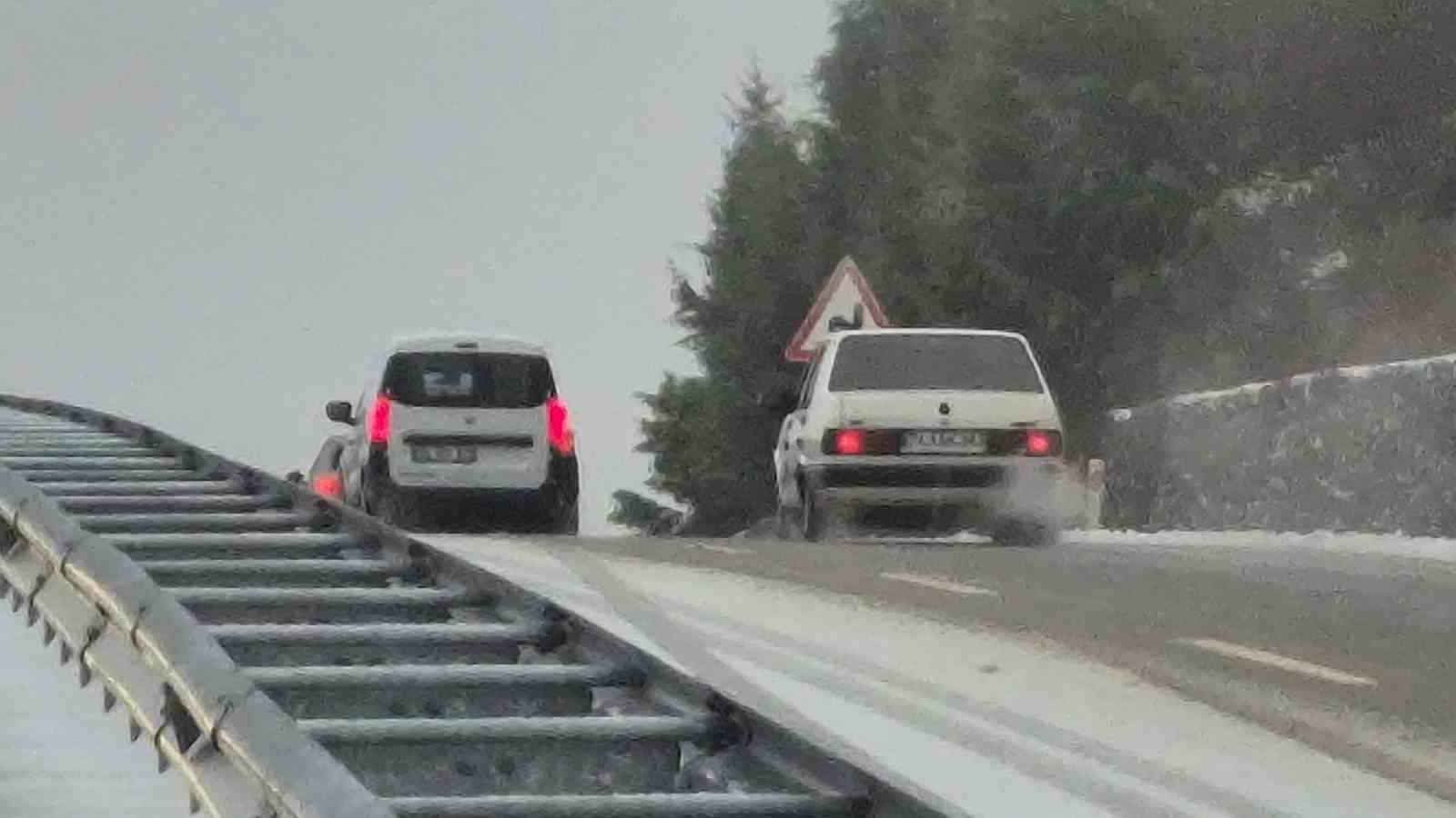 bartinda kar yagisi etkisini surduruyor 4 GsmS6apa
