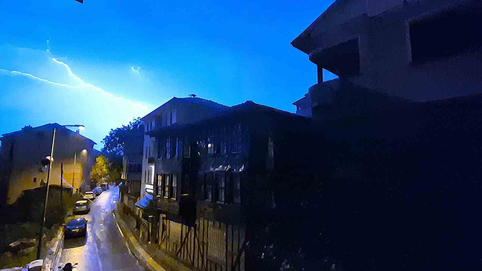 bartinda simsekler geceyi aydinlatti 1 jWUCzgCZ