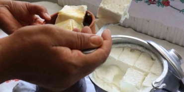 bartinin-meshur-manda-yogurdu-kulturel-miras-listesine-eklendi-YY7vAHzZ.jpg