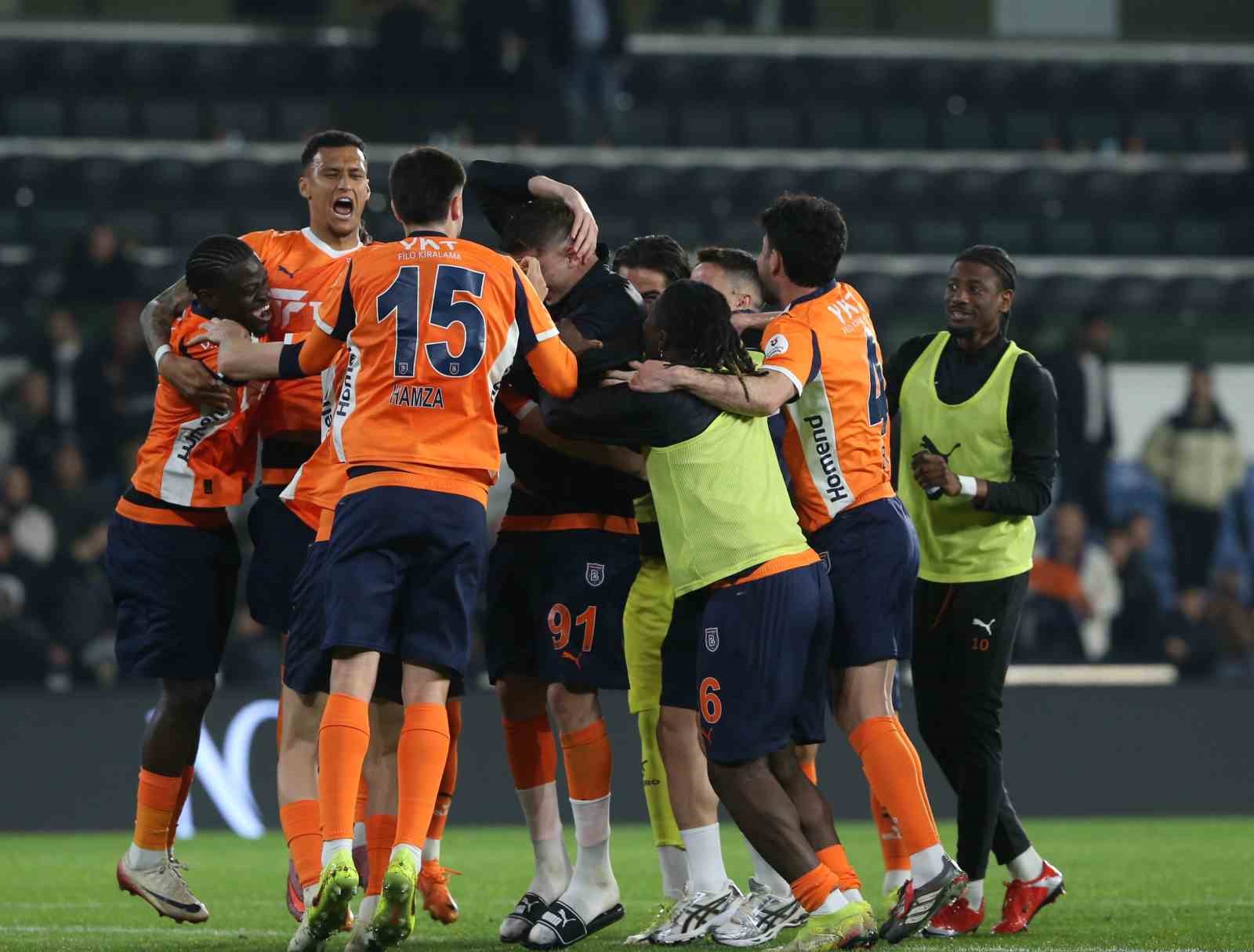 basaksehir avrupa kupalarina katilma hedefini surdurdu 0 GVnGRSsn