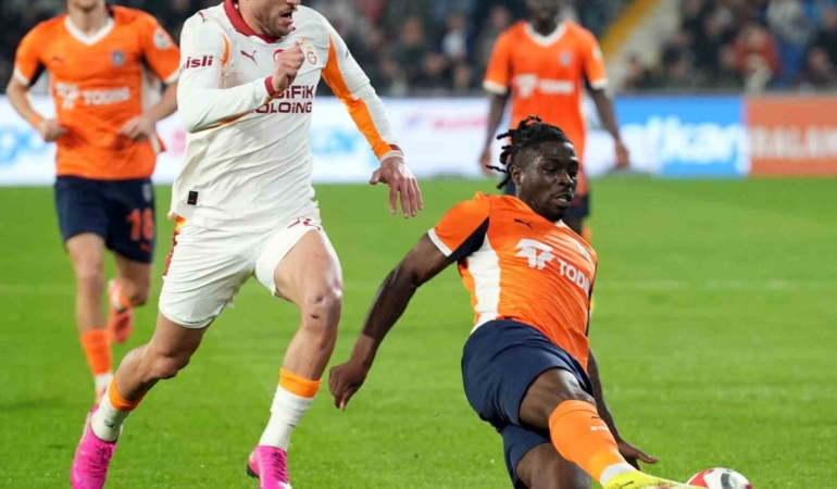 basaksehir-ligde-12-mactir-galatasarayi-yenemiyor-kKRGCa29.jpg
