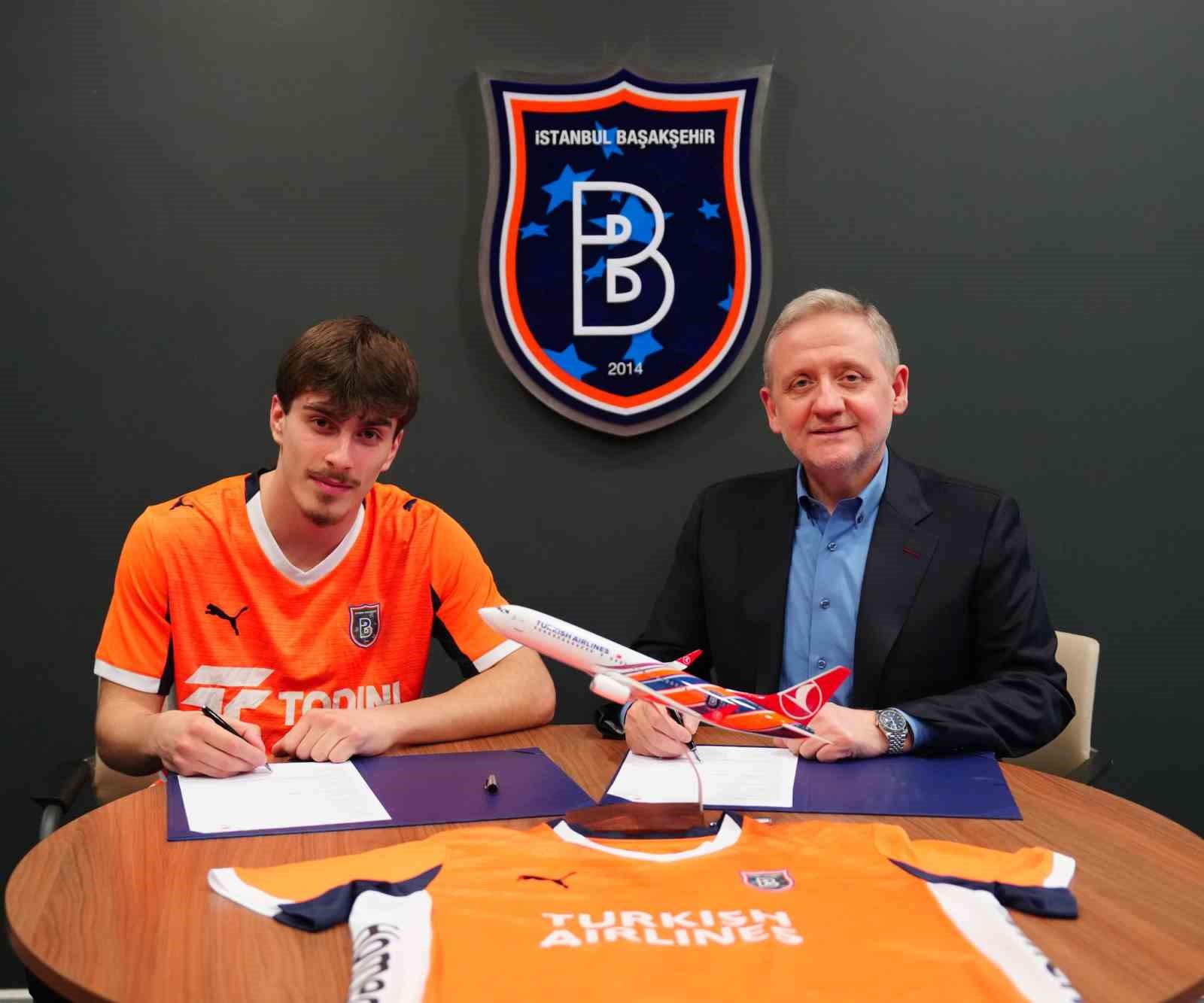 basaksehir saba kharebashviliyi transfer etti 2 9PgyRIa6