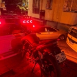basaksehirde-150-bin-liralik-motosikletle-akrobatik-hareketleri-pahaliya-patladi-ehliyetsiz-surucuye-motorun-2-kati-CibA1mMM.jpg