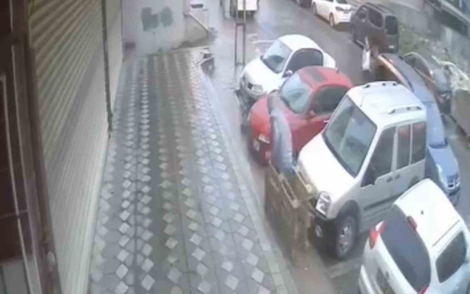 basaksehirde market onunde palet hirsizligi kamerada 2 n9YfaEXH