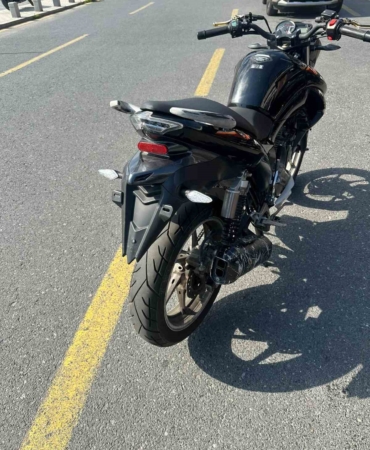 basaksehirde-plakasiz-ve-ehliyetsiz-motosiklet-surucusune-131-bin-liralik-ceza-4nuqvKew.jpg