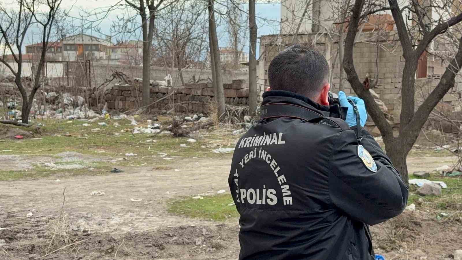 basibos kopegin saldirdigi 3 yasindaki cocuk agir yaralandi 2 ZDFib1wE