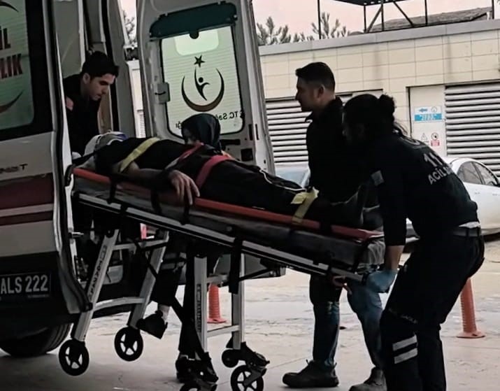 basina makine carpan isci kanlar icinde kaldi 2 aOZAi1Gg