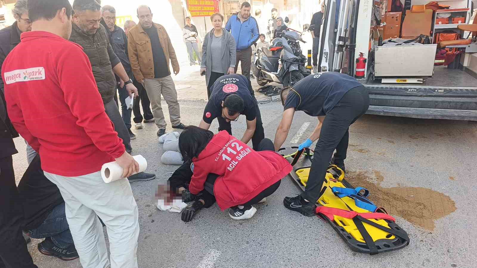 Başında olması gereken kask motosiklette olunca ölümden döndü 5 basinda olmasi gereken kask motosiklette olunca olumden dondu 1 UJjVu5AM