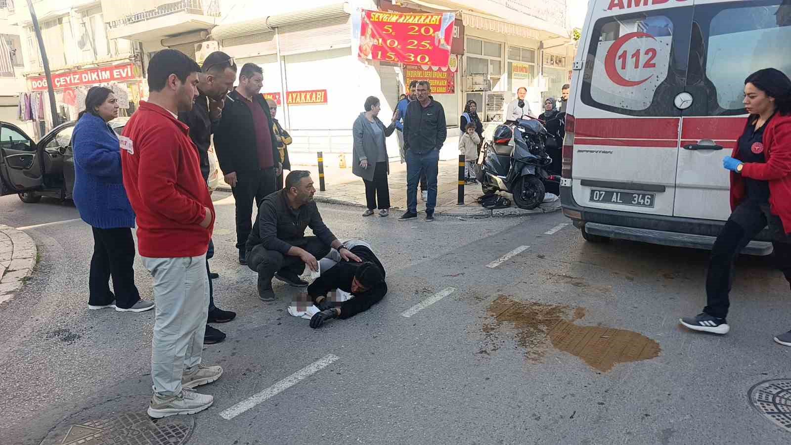 Başında olması gereken kask motosiklette olunca ölümden döndü 7 basinda olmasi gereken kask motosiklette olunca olumden dondu 3 dWvEJeS9