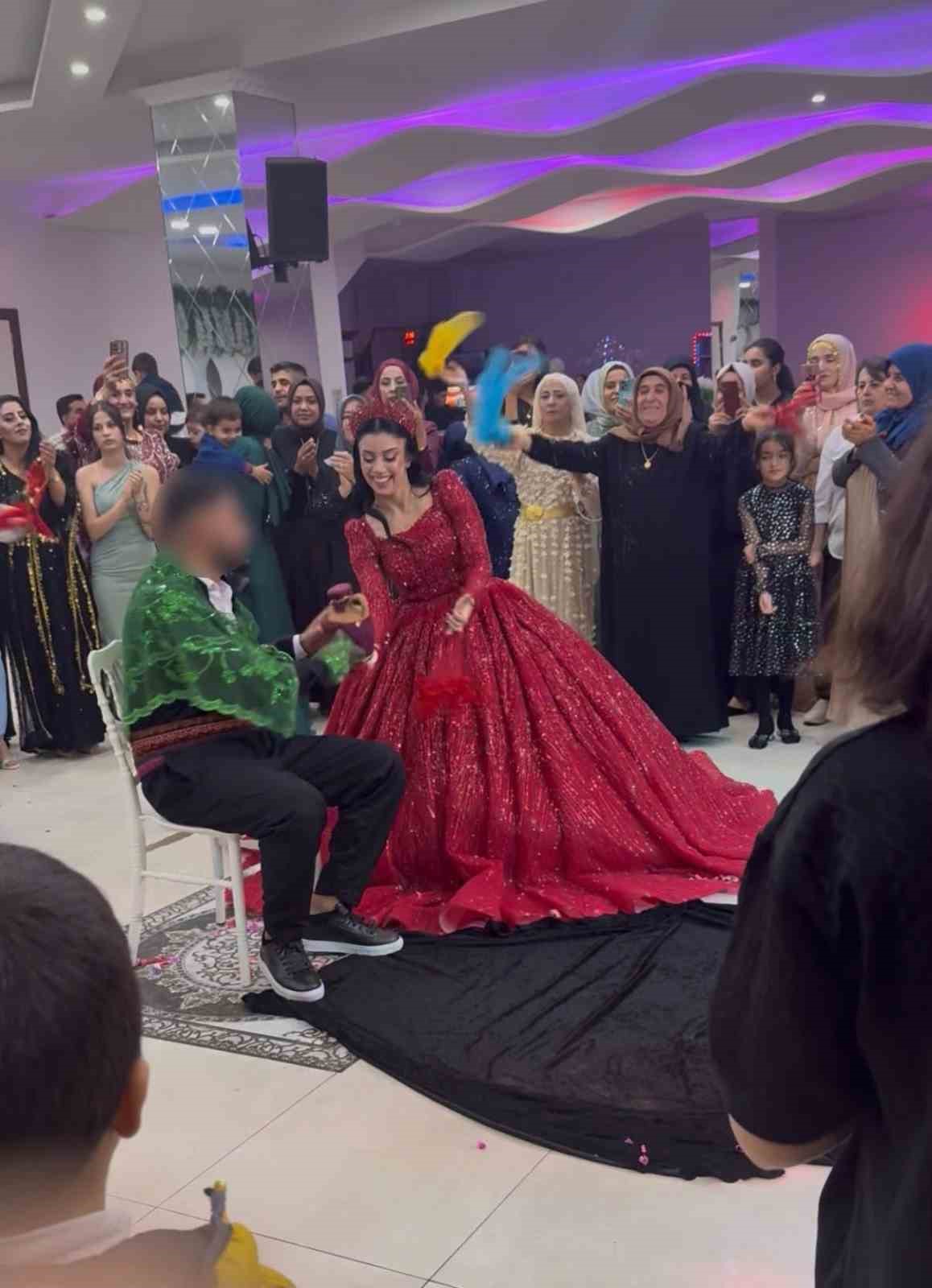 Başından silahla vurulması sonucu ölen genç kadının eşi ilk kez hakim karşısına çıktı 6 basindan silahla vurulmasi sonucu olen genc kadinin esi ilk kez hakim karsisina cikti 2 28SFeXBB