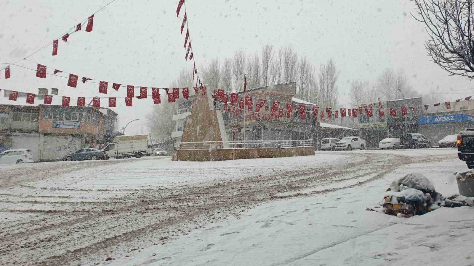 baskale beyaza burudu 6 bUjs7ACw