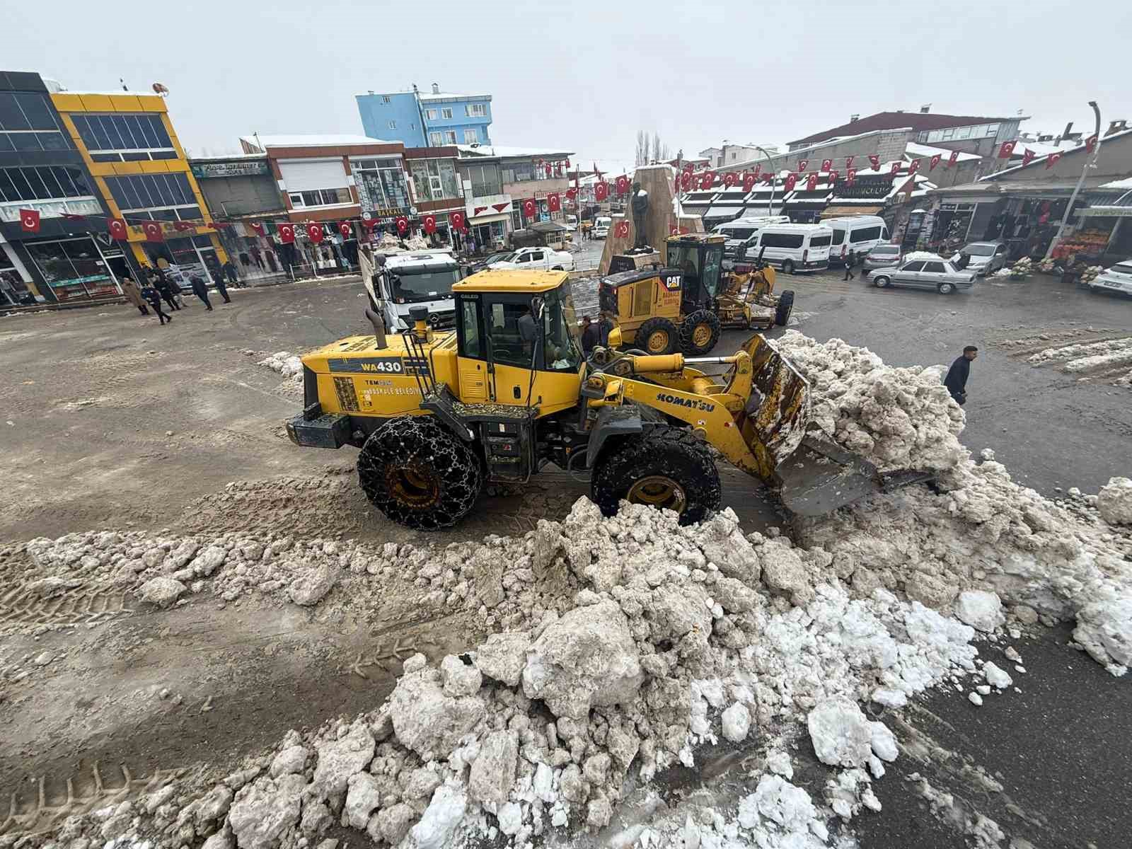 baskalede kar kalinligi 20 santimetreyi gecti 5 3tJNHA27
