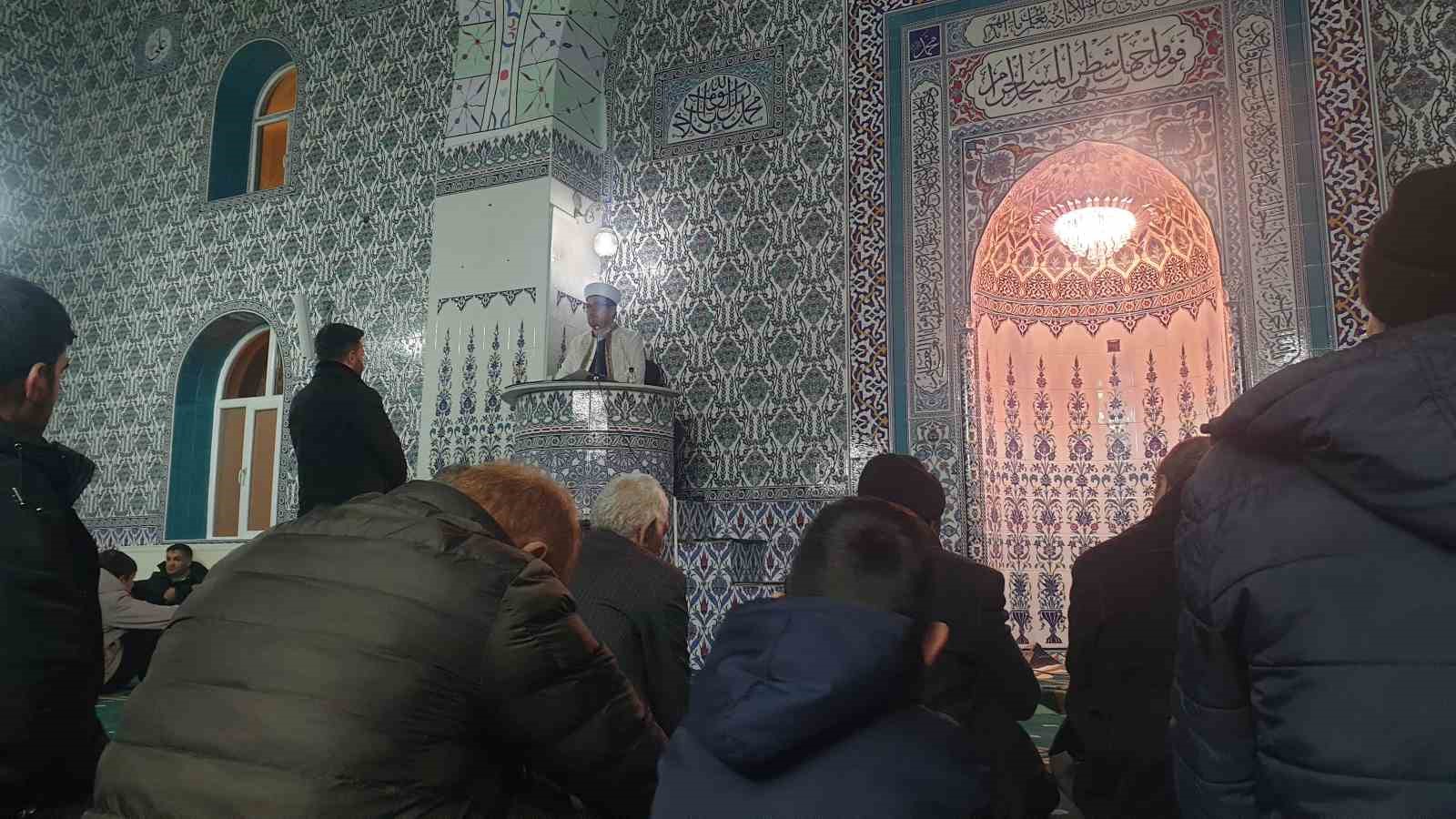 baskalede mirac kandili dualarla idrak edildi 3 Z7zt4UbG