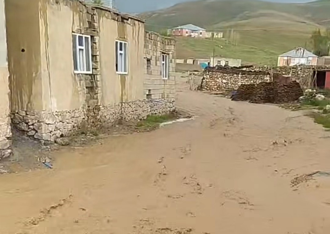 baskalede saganak sonucu sel meydana geldi 1