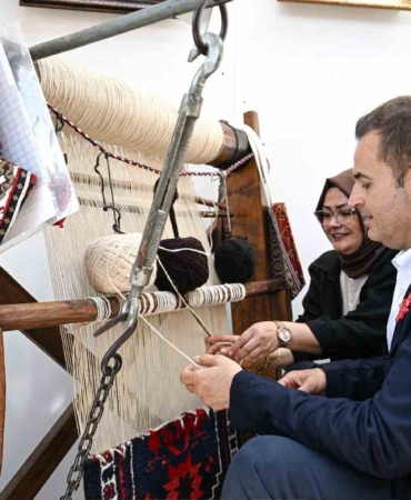 baskan-akin-balmek-kurslari-beldelere-ve-kirsala-yayilacak-YliNdpl8.jpg