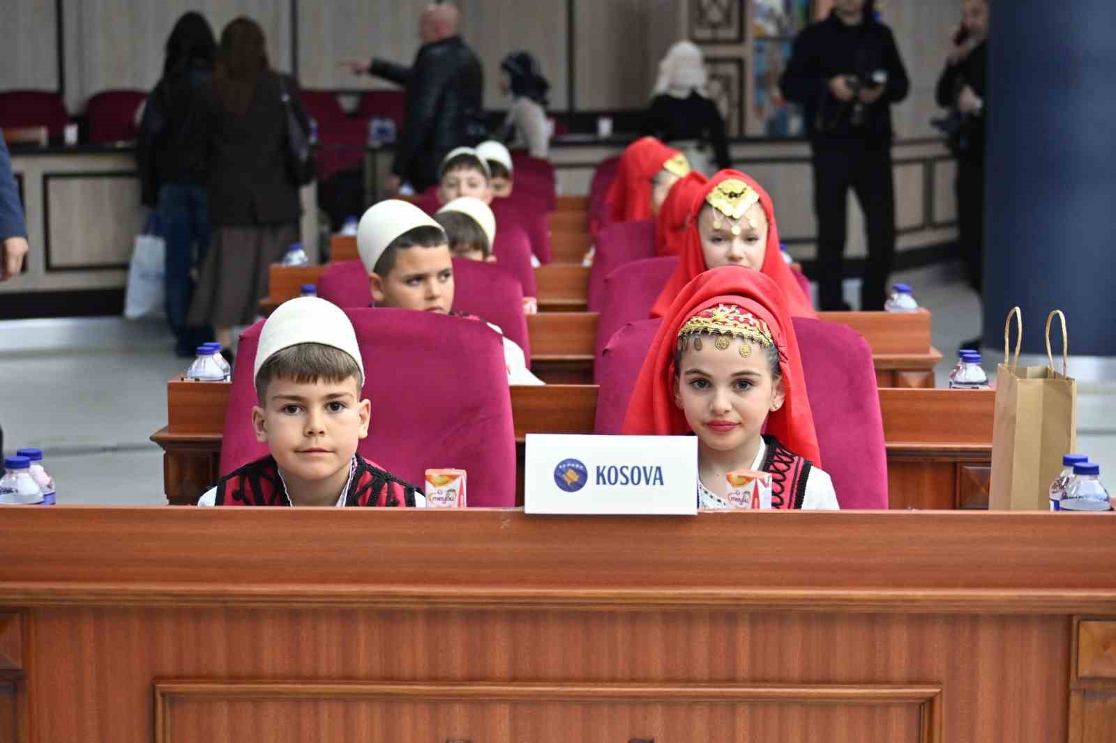baskan akin dunya cocuklarini agirladi 14 J9z4TbiW