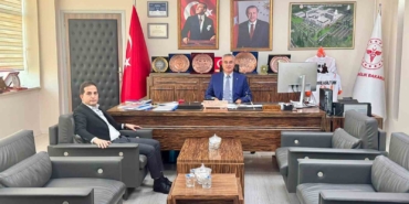 baskan-akuzum-saglik-calisanlarinin-sorunlarini-il-saglik-muduru-asilturke-iletti-t16KRpxw.jpg