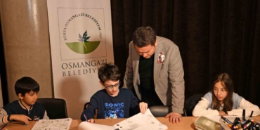 baskan-aydin-cocuklarin-masalsi-dunyasina-eslik-etti-8fWyxfuc.jpg