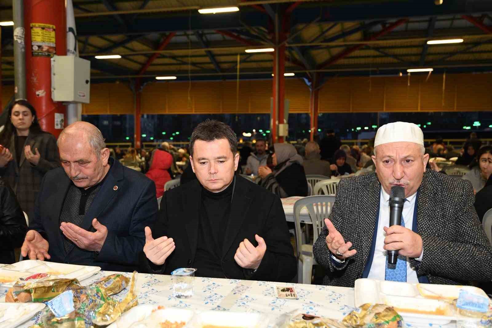 baskan aydin hamitlerde gonul sofrasinda vatandaslarla bulustu 3 rvjcw7mr