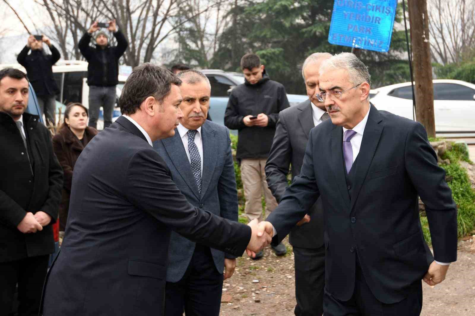 baskan aydin ozel gereksinimli cocuklarin karne sevincini paylasti 5 6Gssba3r