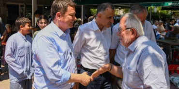 baskan-aydin-vatandaslarla-sahada-omuz-omuza-CuOKAQuK.jpg