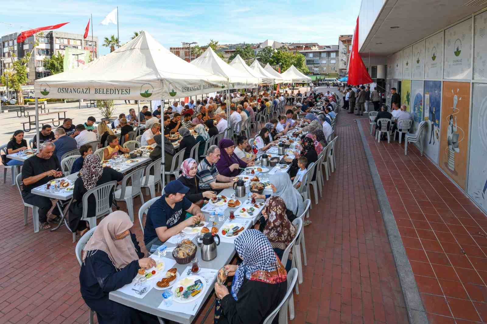 Başkan Aydın’dan 136 mahalle için eşit hizmet vurgusu 6 baskan aydindan 136 mahalle icin esit hizmet vurgusu 2 i7Supu85