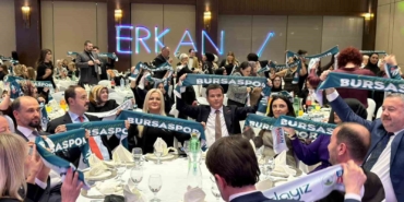 baskan-aydinin-bursaspor-sevdasi-sinirlari-asti-IW76vBsk.jpg