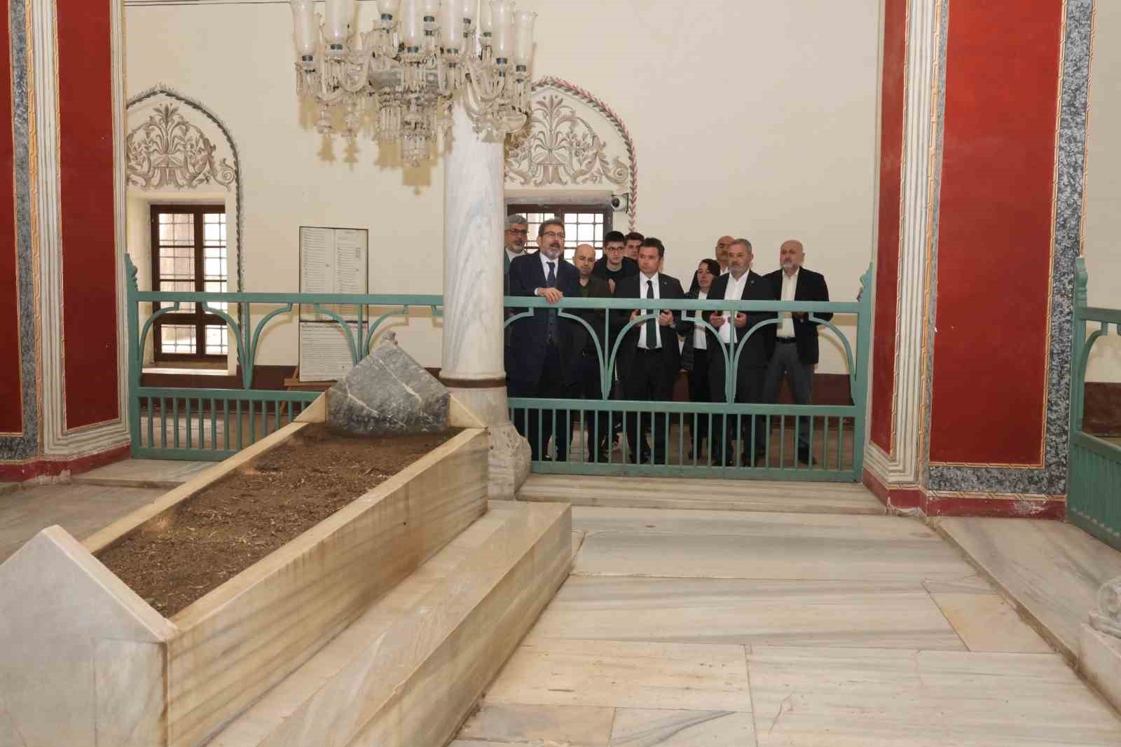 baskan aydinin cuma duragi muradiye mahallesi oldu 1