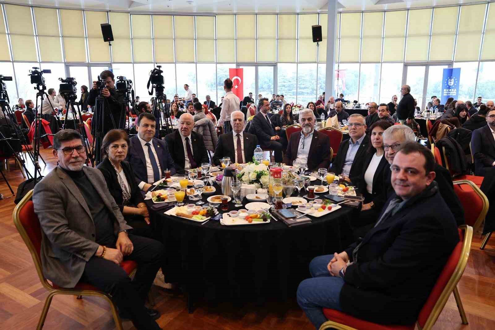 baskan bozbey ak parti iddialarini yalanladi 2 1aQ2V3f3