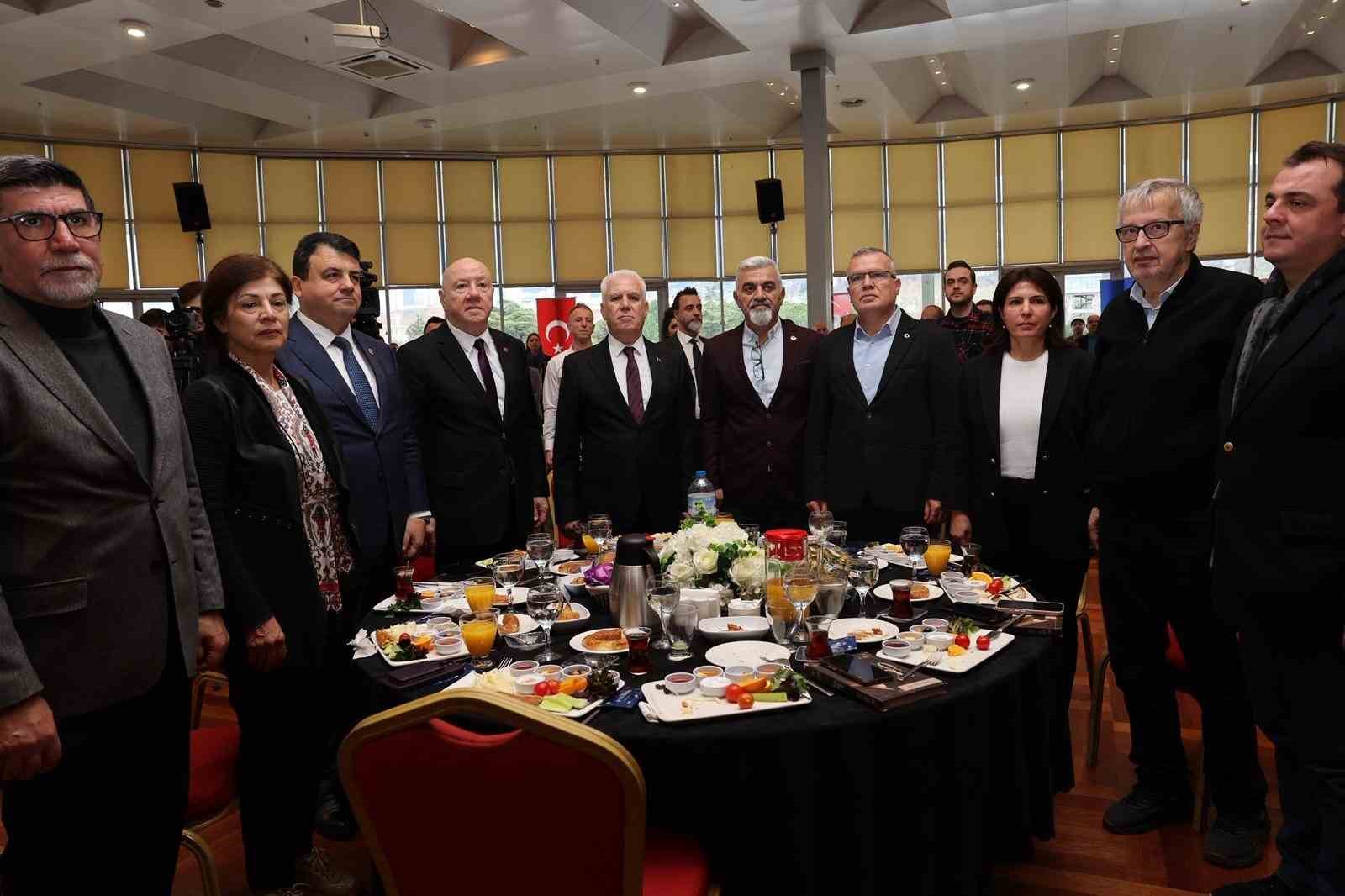 baskan bozbey ak parti iddialarini yalanladi 3 QXMwezwn