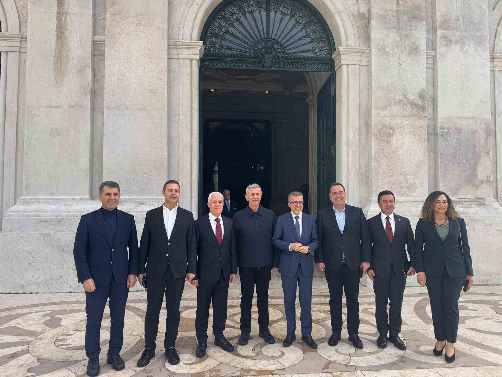 baskan bozbey avrupada tarihi kent modelini inceledi 0