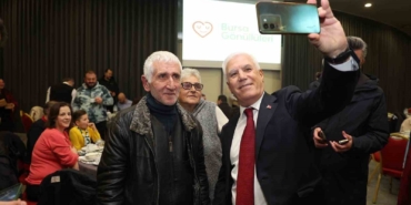 baskan-bozbey-bursa-gonulluleri-ile-bulustu-F5QmT2XT.jpg
