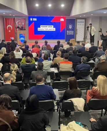 baskan-bozbey-eski-baskanlara-makam-arabasi-ve-sofor-tartismasina-aciklik-getirdi-YH9QOE8X.jpg