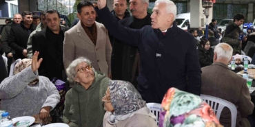 baskan-bozbey-herkesin-soz-sahibi-oldugu-bir-kent-insa-ediyoruz-prvRnGFL.jpg