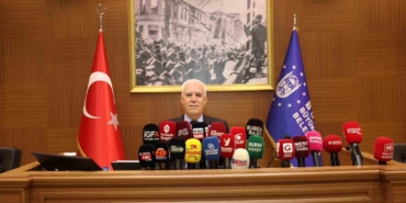 baskan-bozbey-tum-bursalilara-hayirli-ramazanlar-diliyorum-ppPr8tlW.jpg