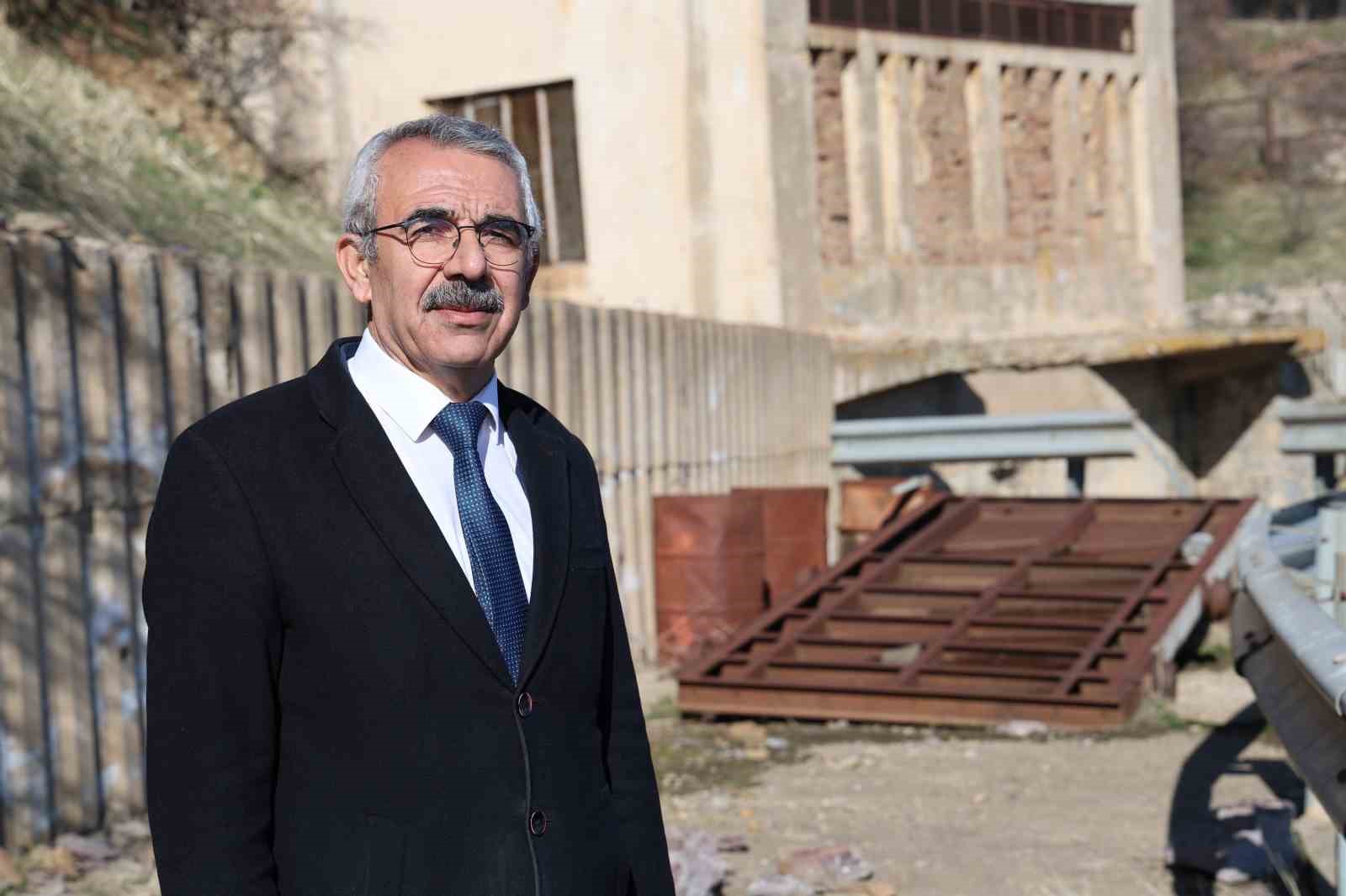 baskan bozcan elazigin ilk hidroelektrik santrali hazar golunun kurtulusu olabilir 10 EiRUc1gU
