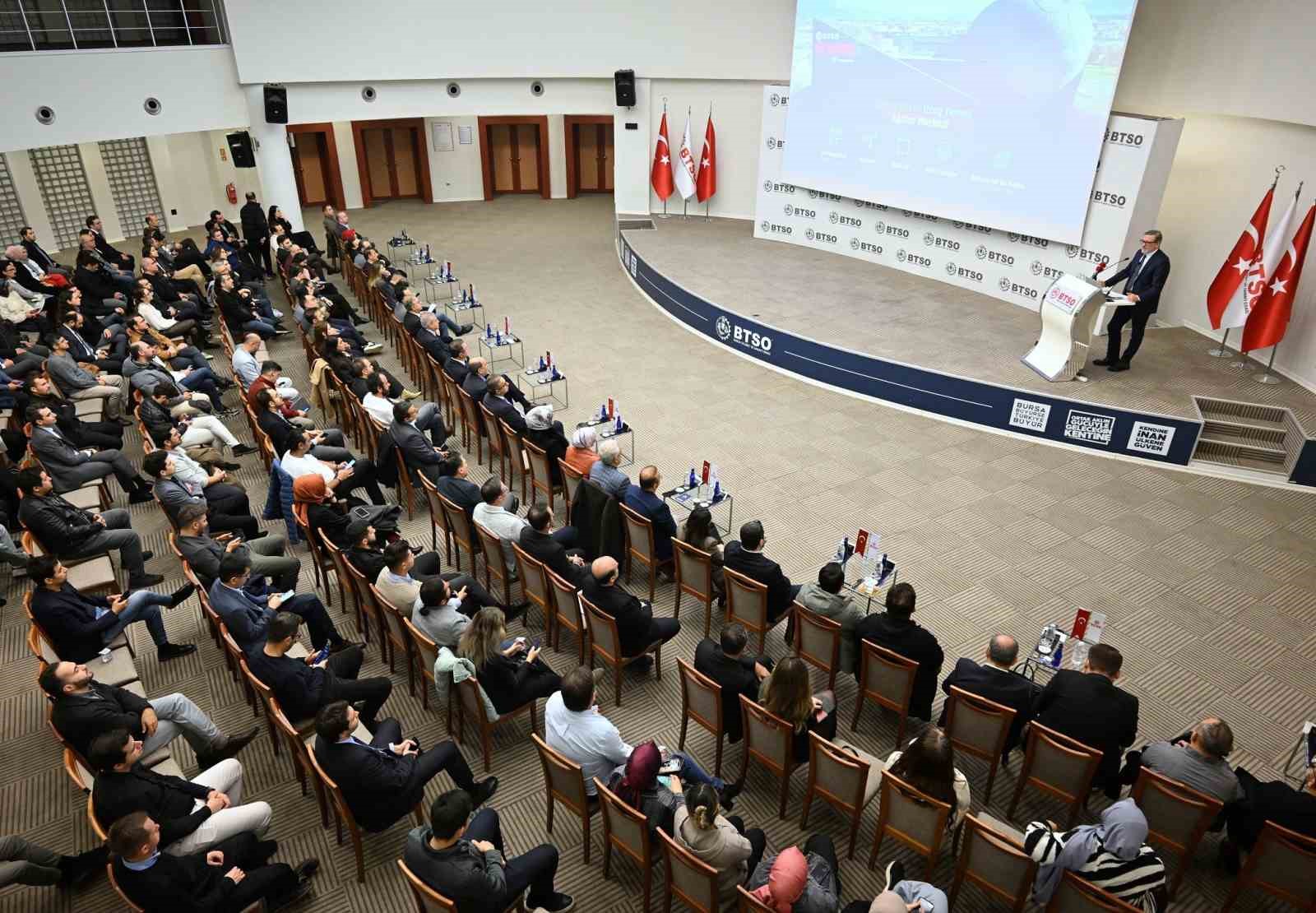 baskan burkay btsonun yeni uyeleriyle bir araya geldi 3 iSEMOze7