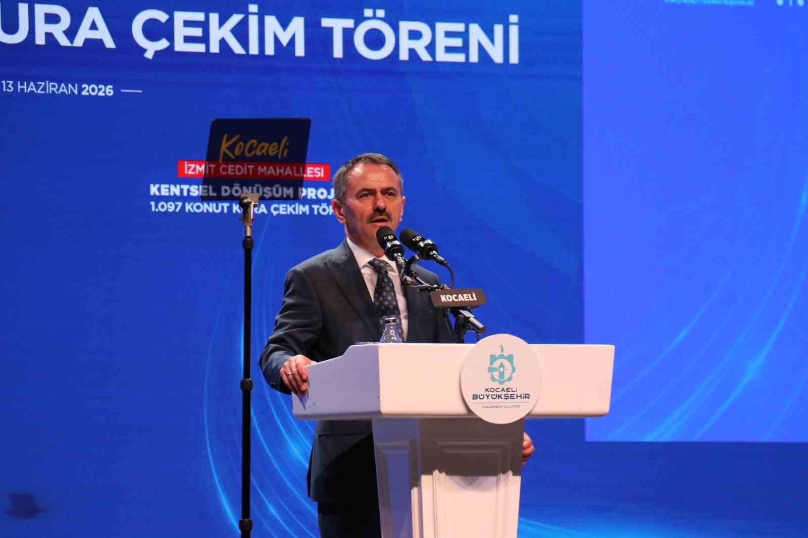 Başkan Büyükakın: "Gökteki yıldızları vaat edip sonra çok basit işleri bile yapmadan kaçanlar oldu" 10 baskan buyukakin gokteki yildizlari vaat edip sonra cok basit isleri bile yapmadan kacanlar oldu KzHp8KXN
