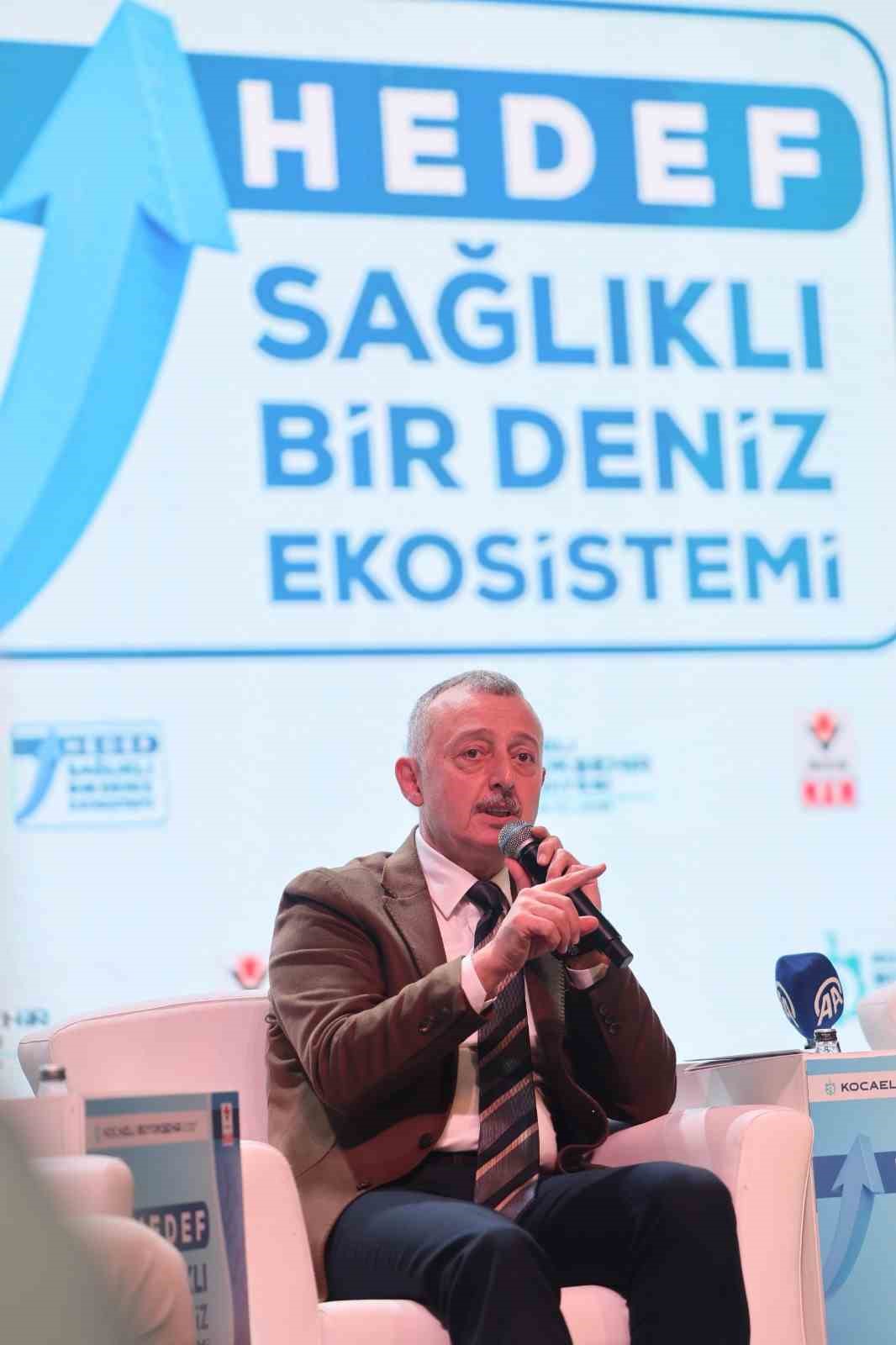 baskan buyukakin marmara denizine her gun 45 milyon metrekup kanalizasyon atigi birakiliyor 7 OJY5T4Od
